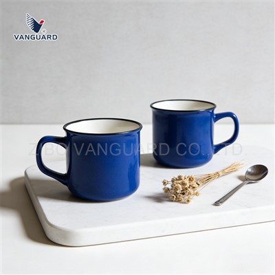 Mug Perkhemahan Seramik